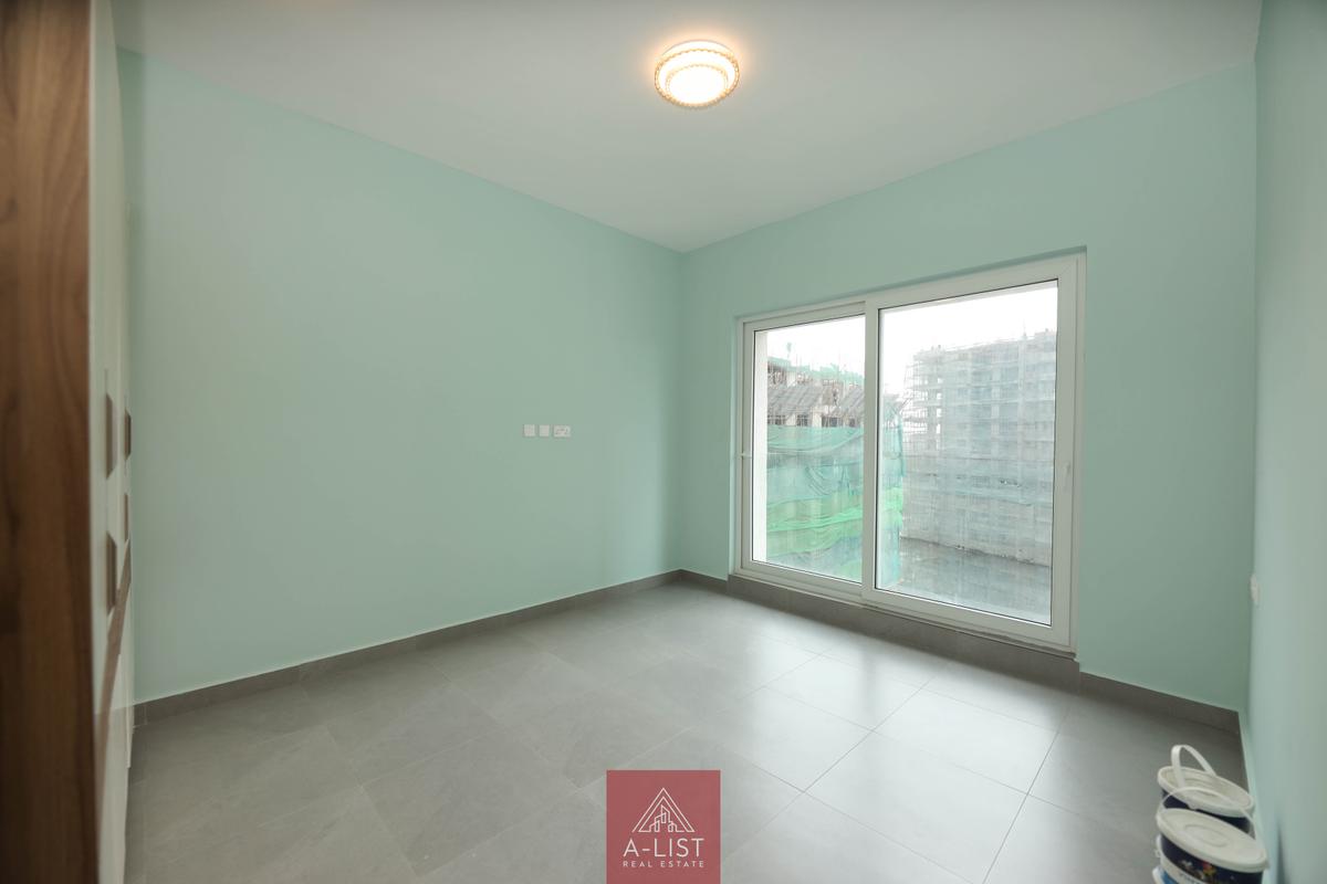 2 Bed Apartment with En Suite at 4Th Parklands - 10