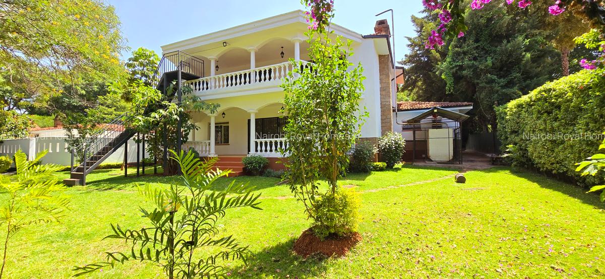 Commercial Property with Service Charge Included at Un Crescent - 7