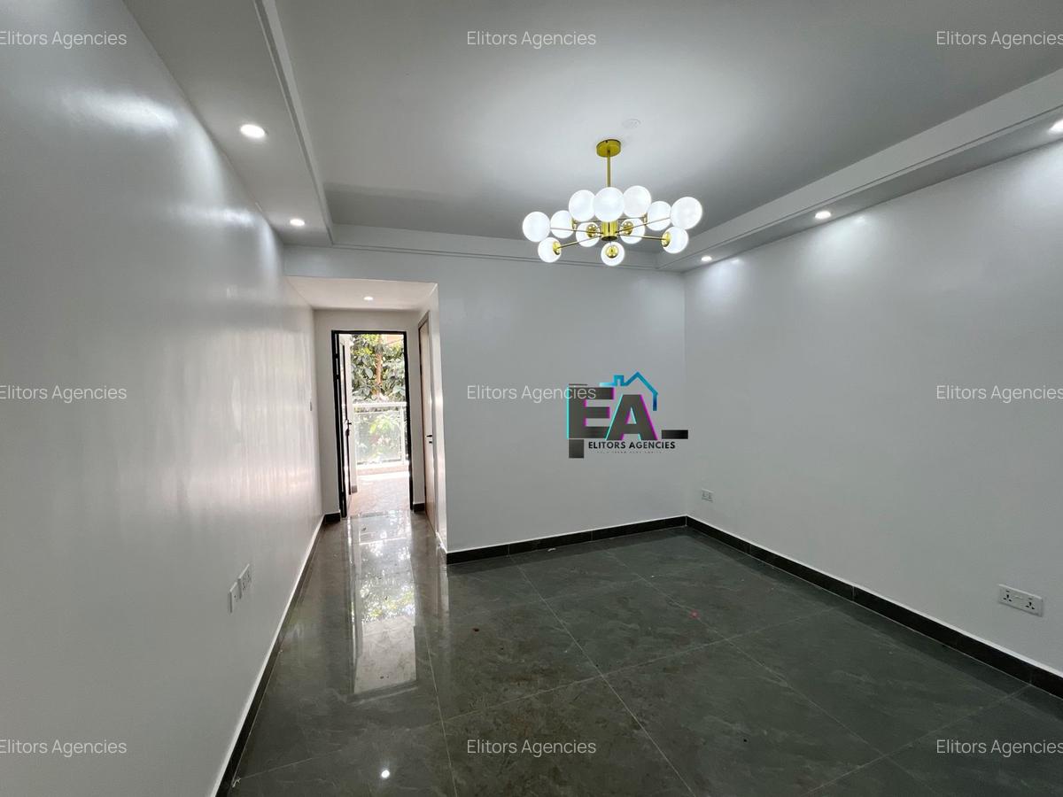 1 Bed Apartment with En Suite at Riverside Drive - 5