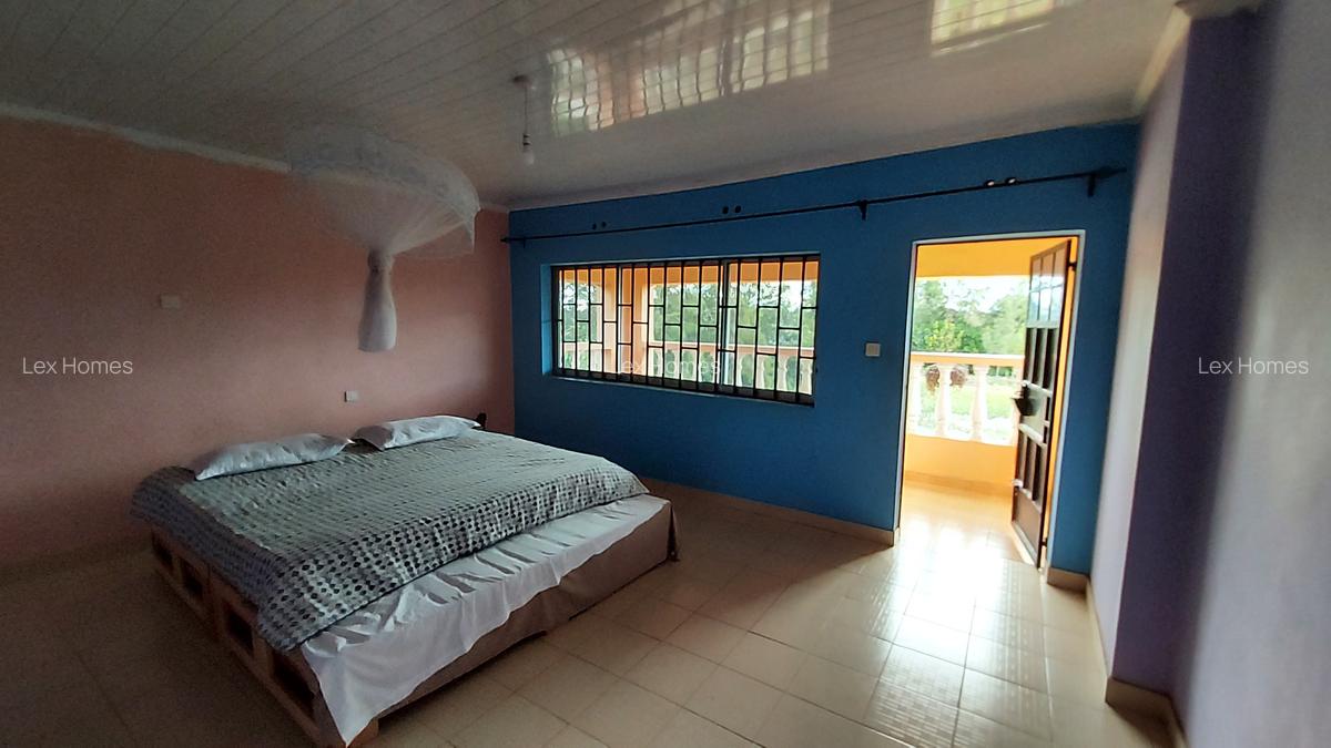 4 Bed Villa with En Suite at Rangau - 12