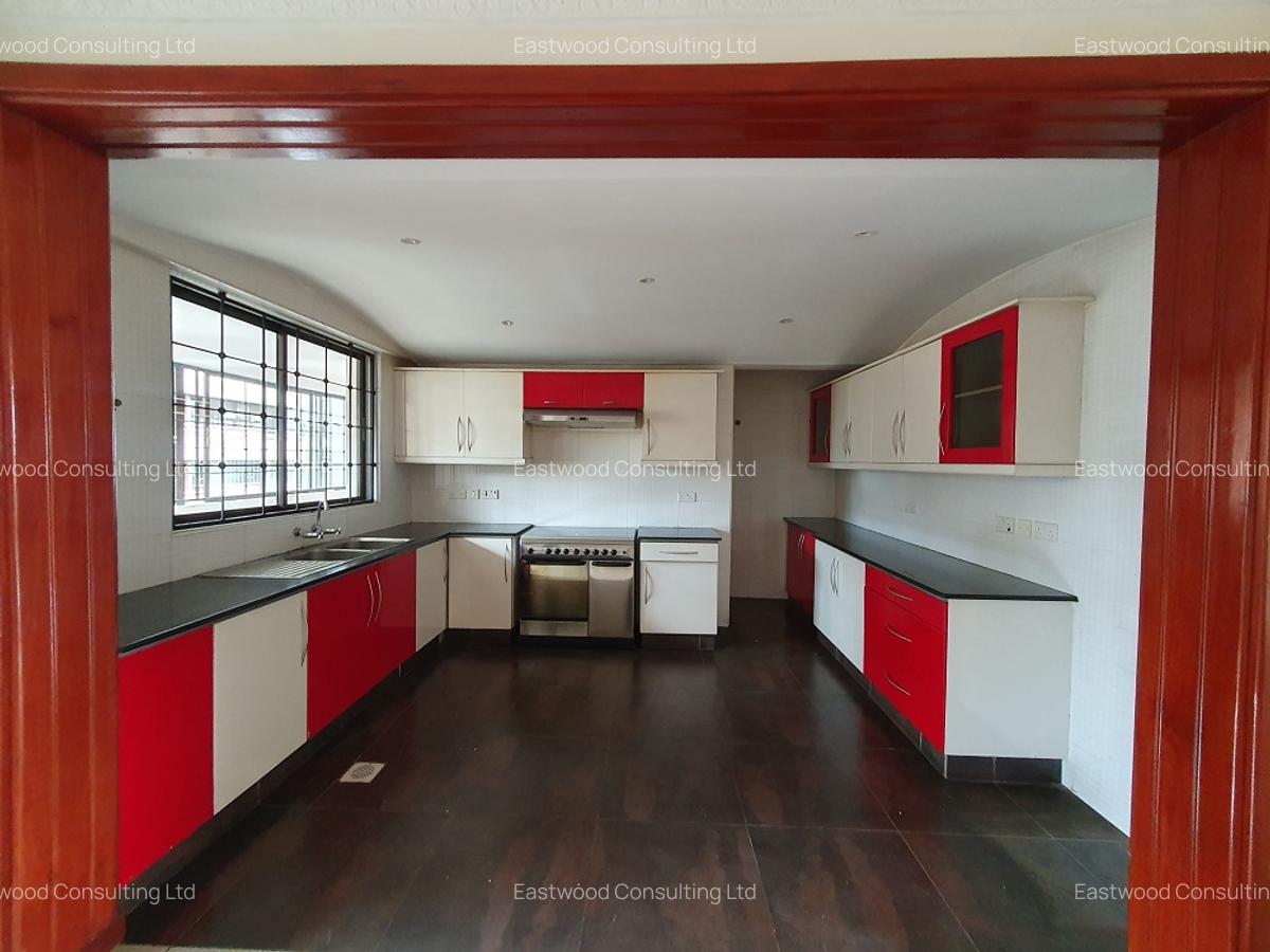 3 Bed Apartment with En Suite at Ojijo Close - 2