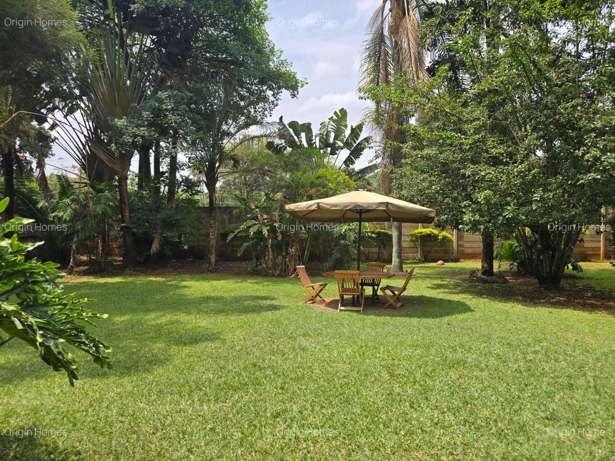 4 Bed House with En Suite at Loresho - 2