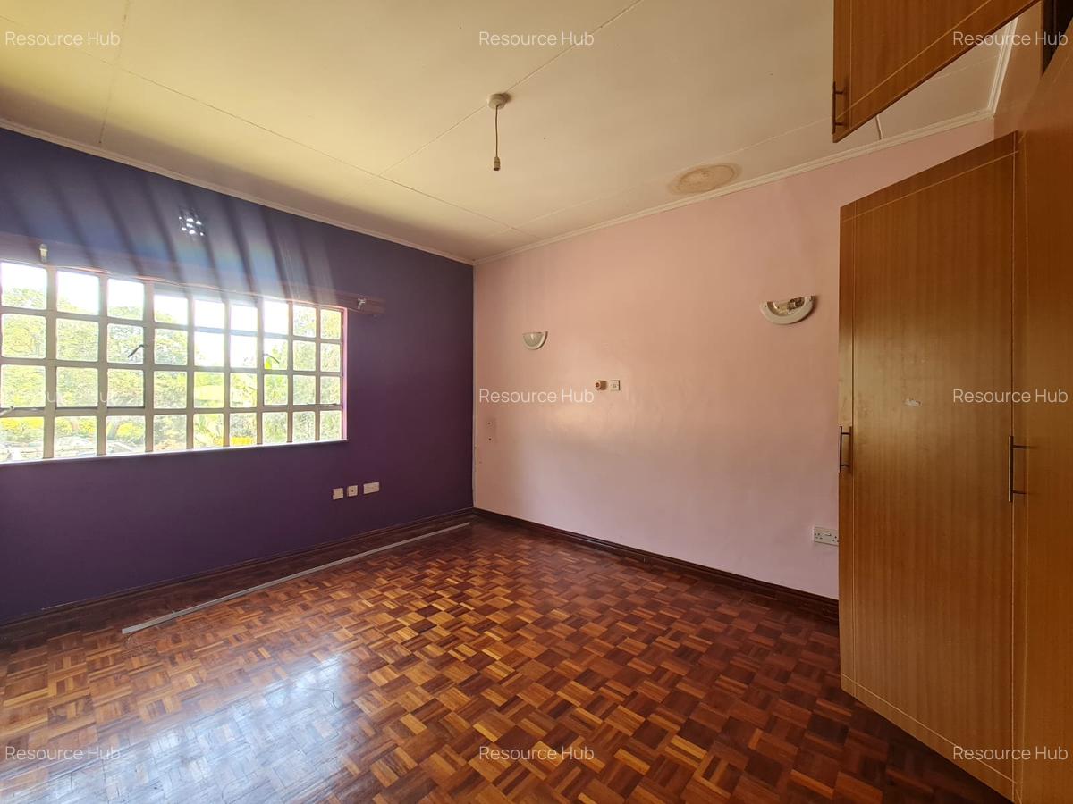 4 Bed House with En Suite at Karen - 17