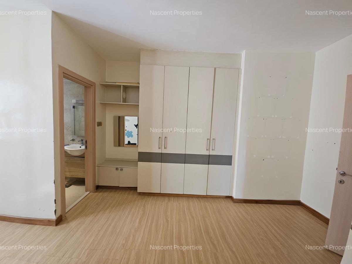 3 Bed Apartment with En Suite in Kileleshwa - 15