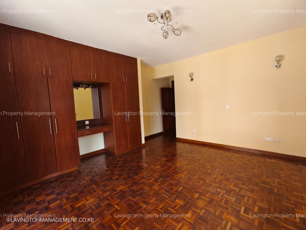 2 Bed Apartment with En Suite at Kilimani - 11