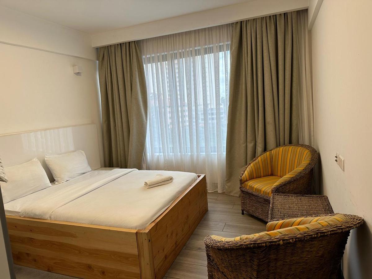 Serviced 3 Bed Apartment with En Suite at Kilimani - 19