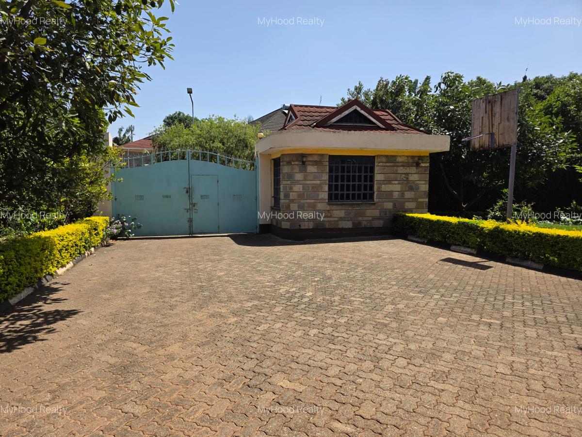 4 Bed House with En Suite at Muthaiga North - 11