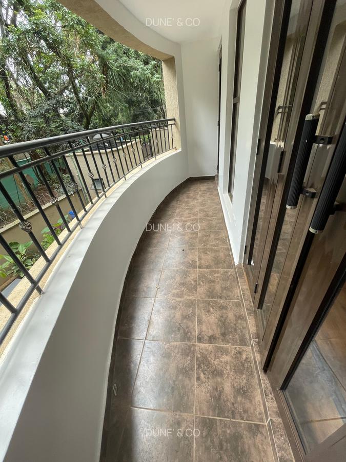 2 Bed Apartment with En Suite in Riverside - 14