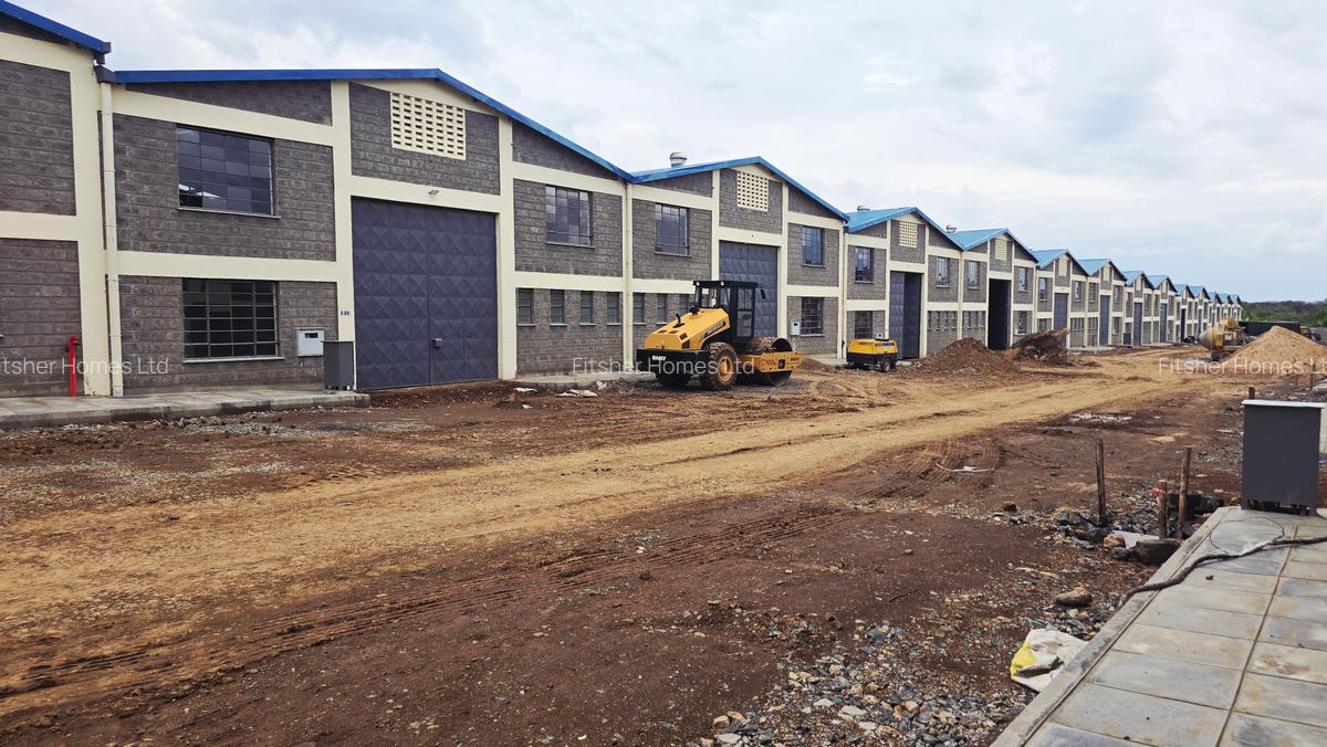 Warehouse with Service Charge Included in Mombasa Road - 1