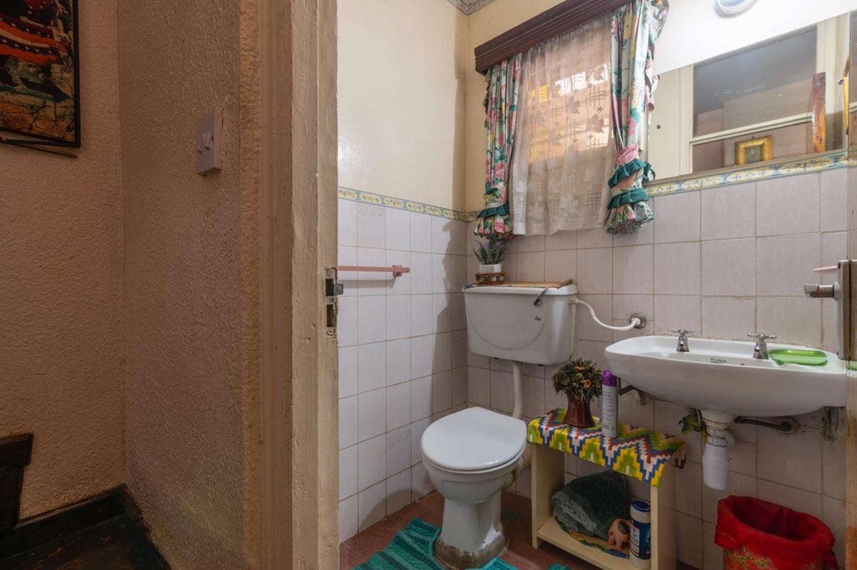 5 Bed Townhouse with En Suite in Langata - 15