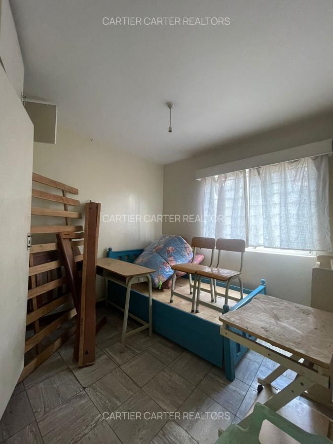 4 Bed House with En Suite in South C - 4