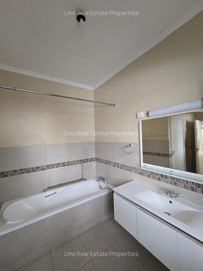 5 Bed House with En Suite in Kitisuru - 7