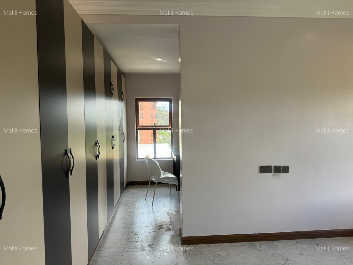 3 Bed Apartment in Kileleshwa - 8