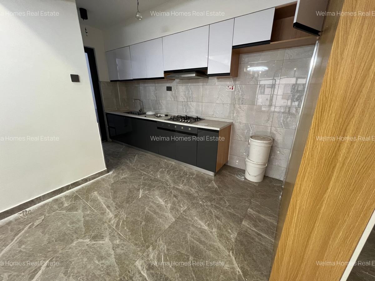 2 Bed Apartment with En Suite in Kilimani - 4