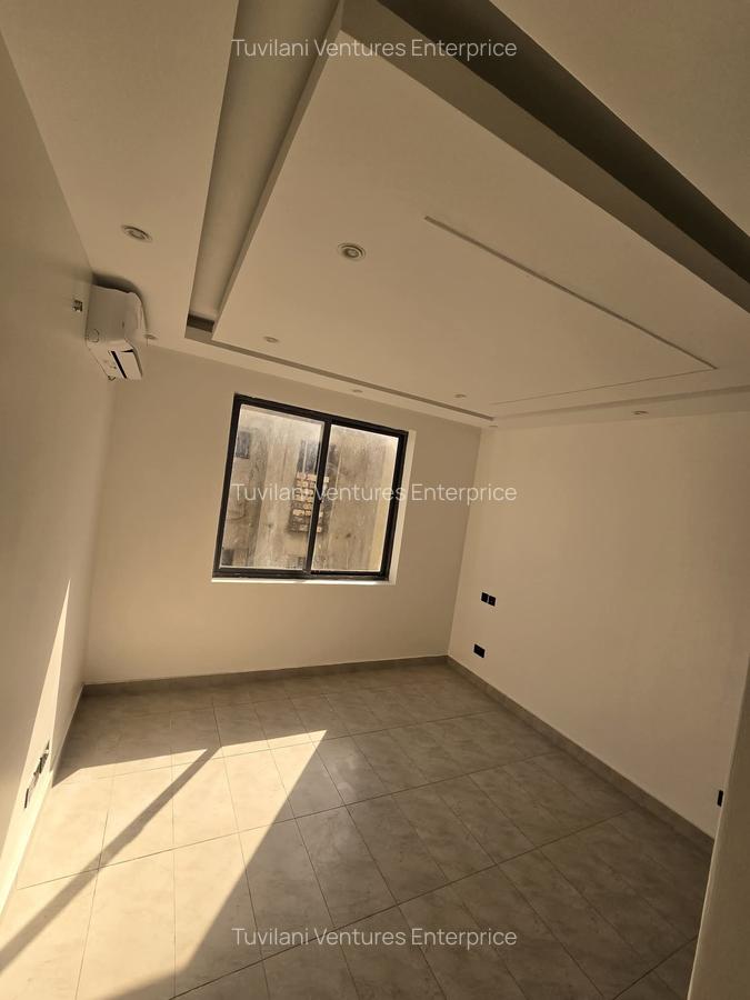 Serviced 1 Bed Apartment with En Suite at Nyali Mombasa - 3