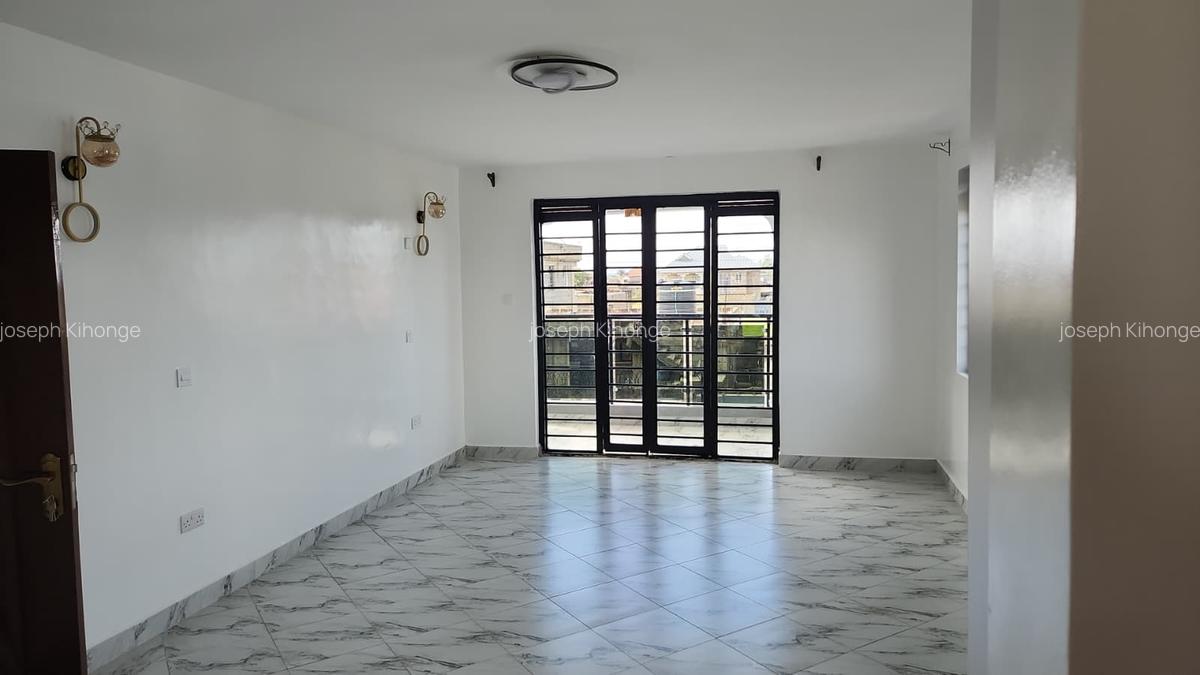 5 Bed Townhouse with En Suite at Matangi - 4