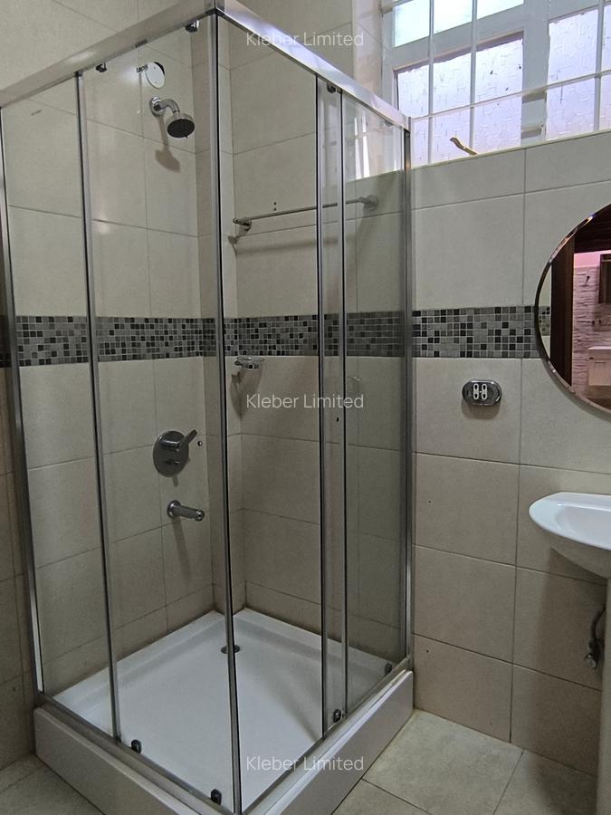 4 Bed Villa with En Suite in Ruiru - 14