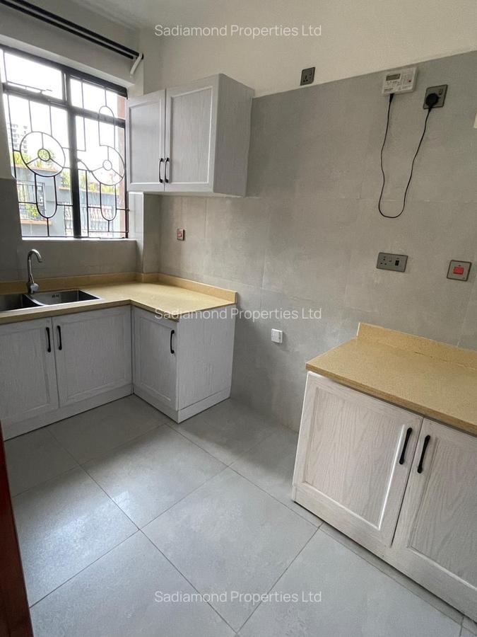 1 Bed Apartment with En Suite in Westlands Area - 12