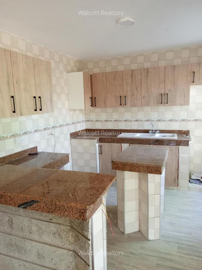 2 Bed Apartment with En Suite in Karen - 5