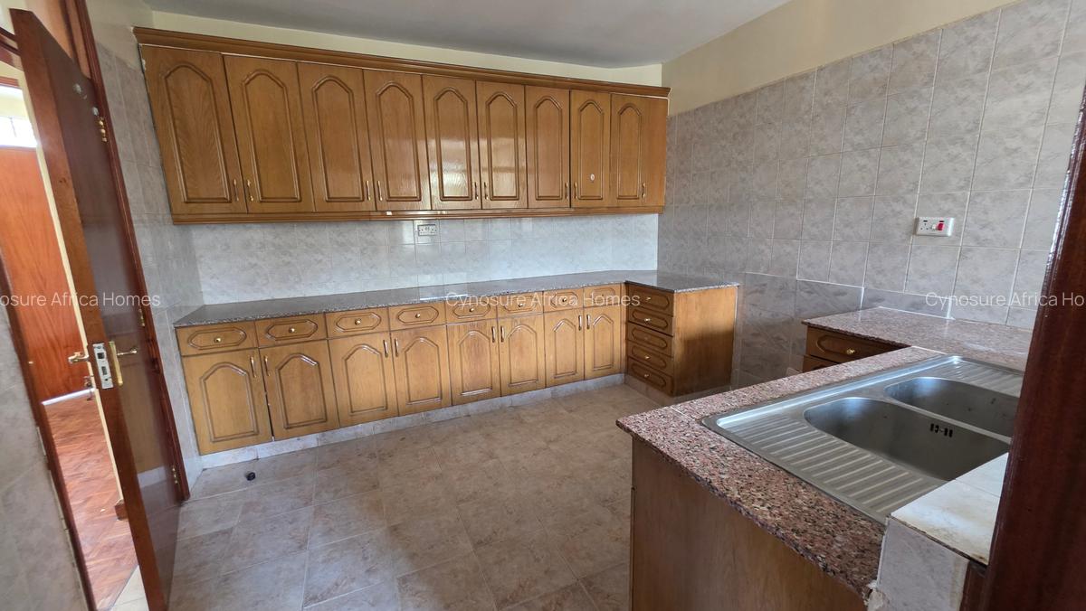 3 Bed Apartment with En Suite at Kilimani - 3