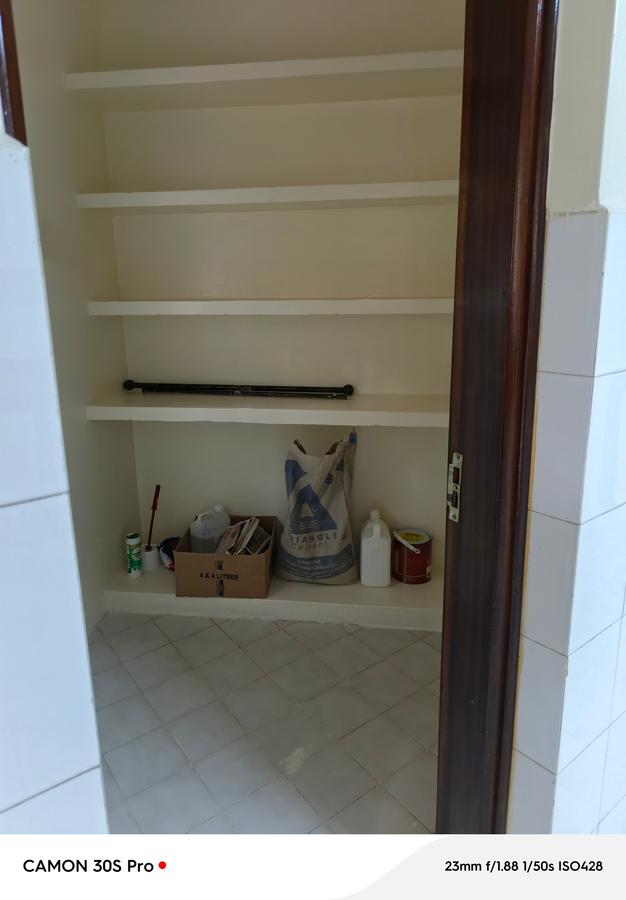 4 Bed Apartment with En Suite at Lavington - 18 4 Bed Apartment with En Suite at Lavington - 18
