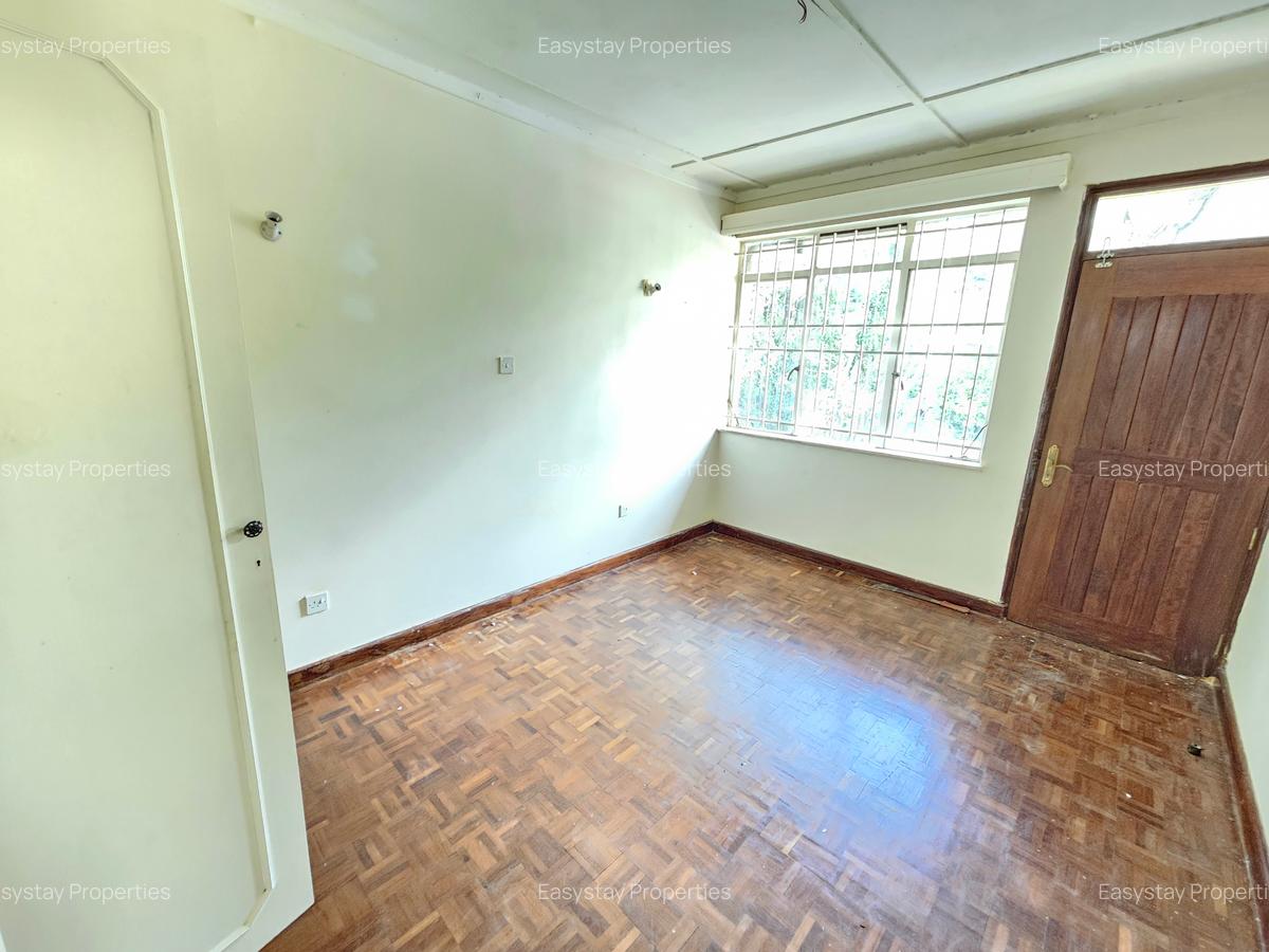 4 Bed Townhouse with En Suite in Kileleshwa - 5