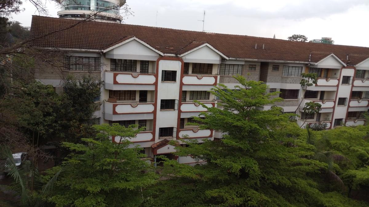 2 Bed Apartment with En Suite at Westlands Near Sarit Centre - 1