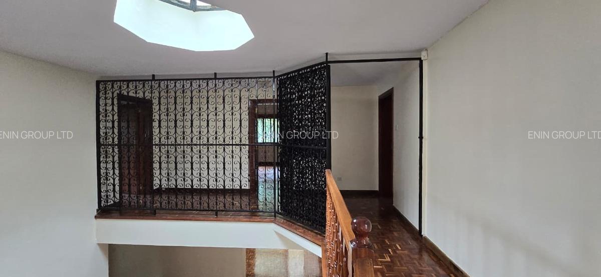 4 Bed House with En Suite in Thigiri - 12