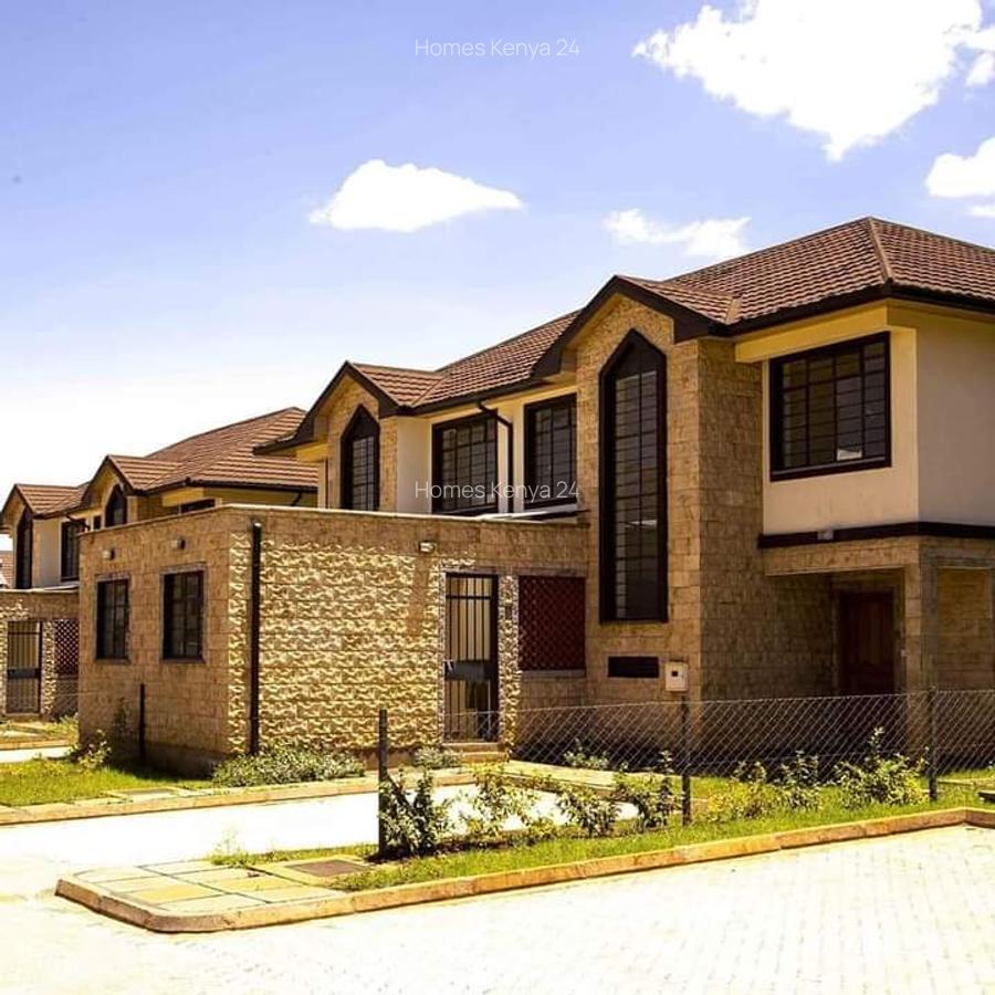 4 Bed Townhouse in Kiambu Road - 2