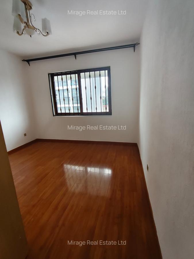 3 Bed Apartment with Swimming Pool in Kileleshwa - 8