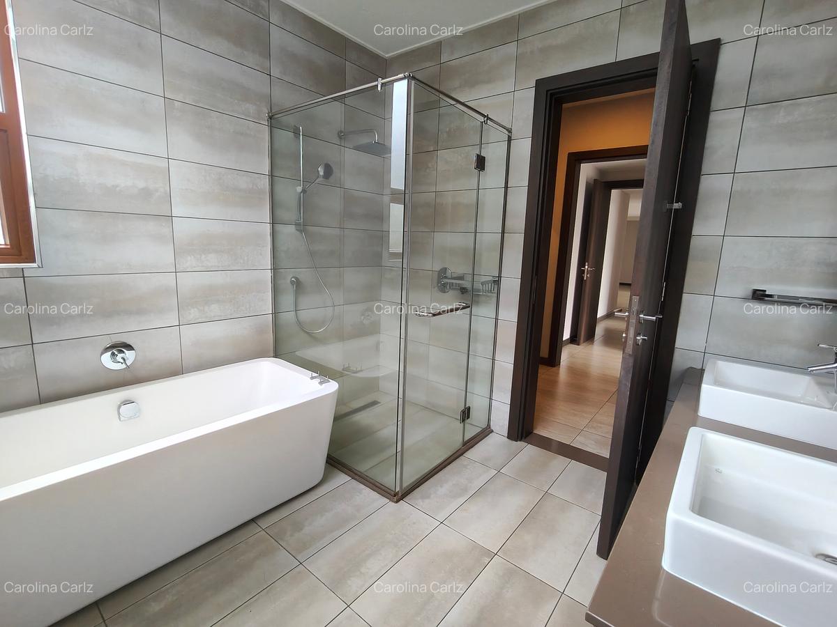 3 Bed Apartment with En Suite in Thigiri - 16