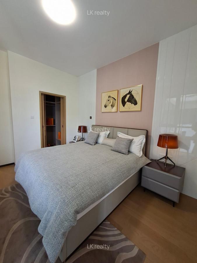 Serviced 1 Bed Apartment with En Suite at Westlands Road - 6