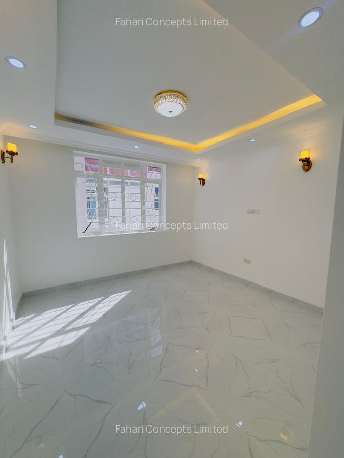 4 Bed Townhouse with En Suite at Muigai - 12