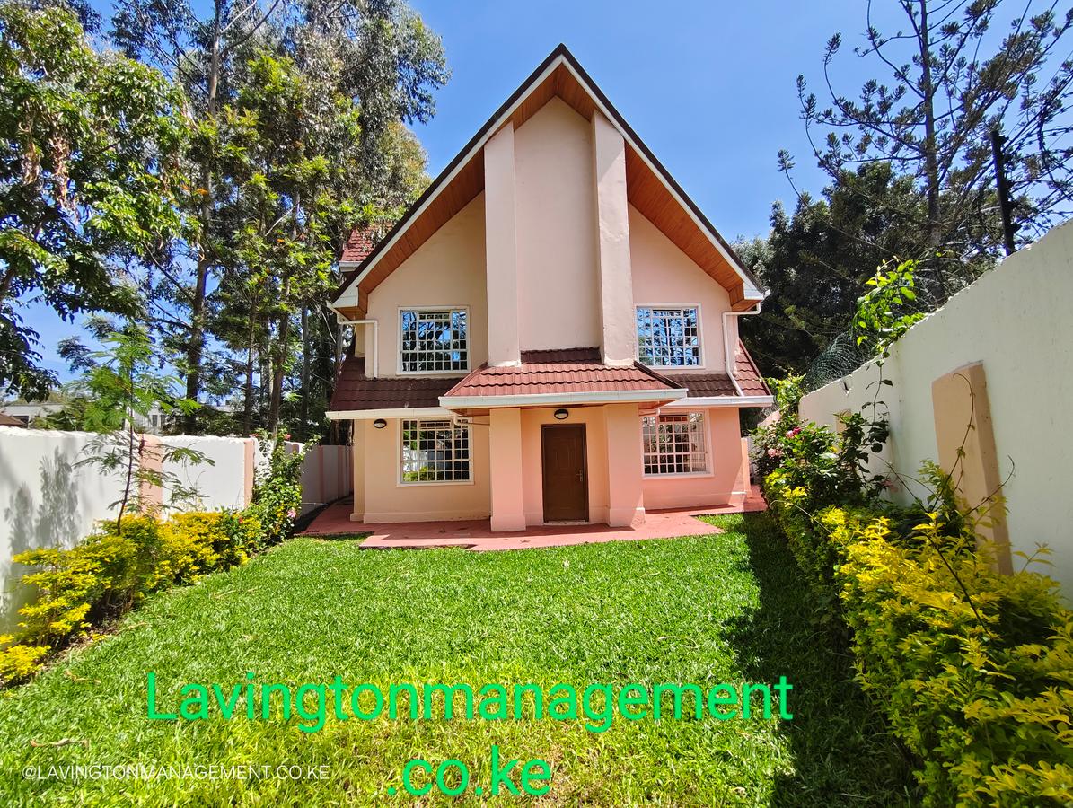 5 Bed Townhouse with En Suite at Lavington Green - 1