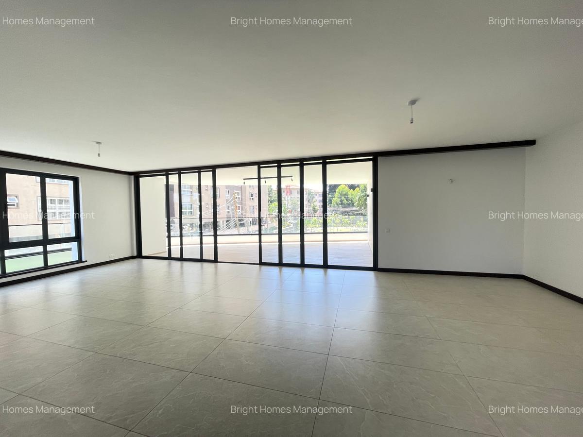 5 Bed Apartment with En Suite in Westlands Area - 3