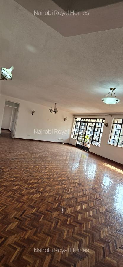 3 Bed Apartment with En Suite at Kilimani Road - 18