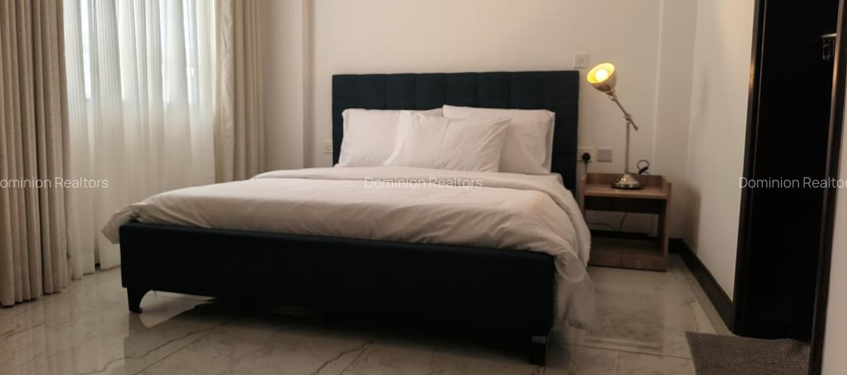 Serviced 2 Bed Apartment with En Suite at Brookside - 9