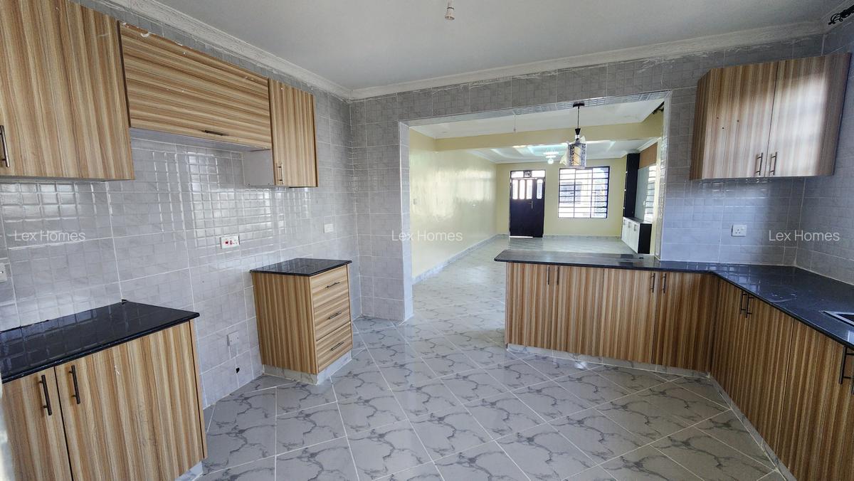 4 Bed House with En Suite in Kitengela - 9