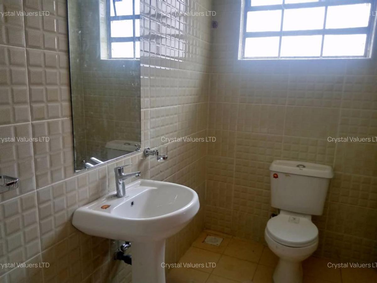 3 Bed Villa with En Suite at Bungalows - 5