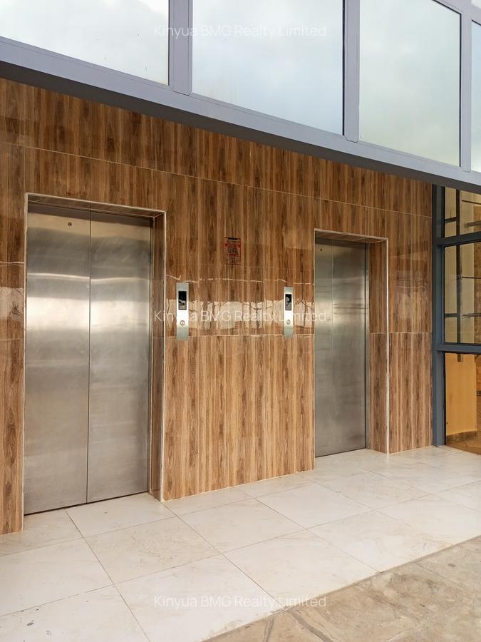 Serviced 2 Bed Apartment with En Suite in Nyali Area - 9