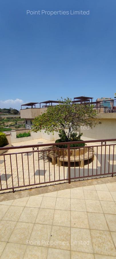 2 Bed Apartment with Swimming Pool in Madaraka - 5