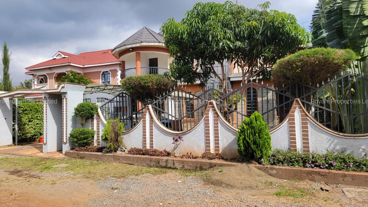 5 Bed House with En Suite in Kamakis - 16