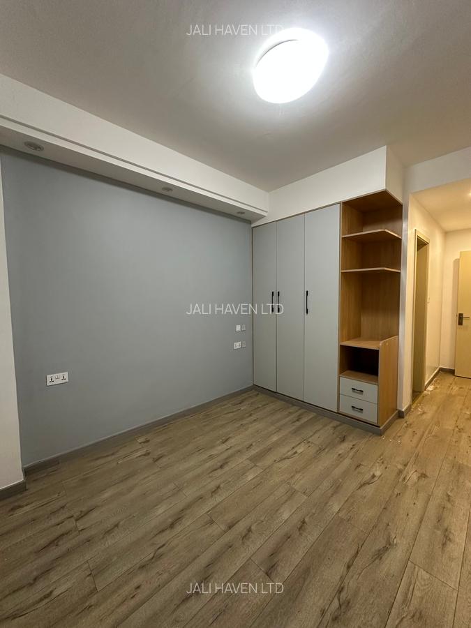 2 Bed Apartment with En Suite in Kilimani - 6