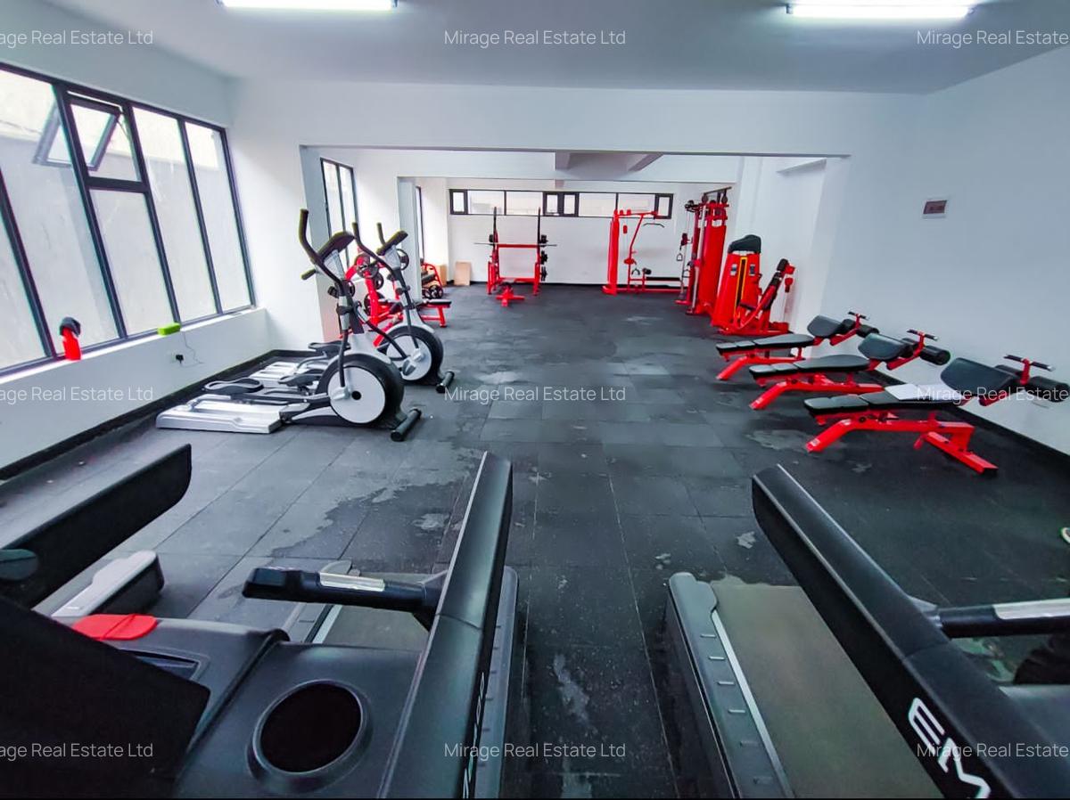 2 Bed Apartment with Swimming Pool in Kilimani - 20