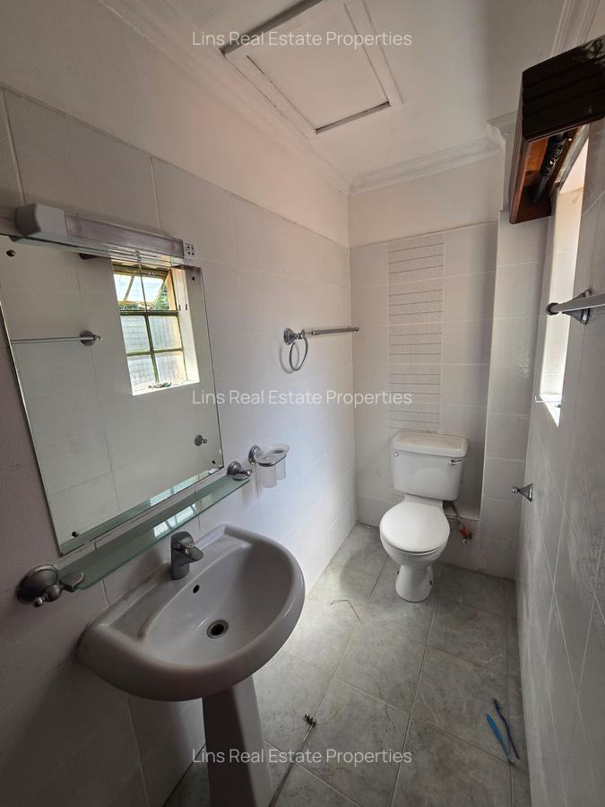 4 Bed Townhouse with En Suite in Lavington - 11