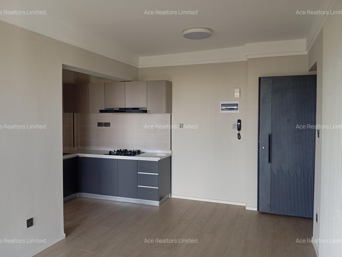 1 Bed Apartment with En Suite at Lavington - 3