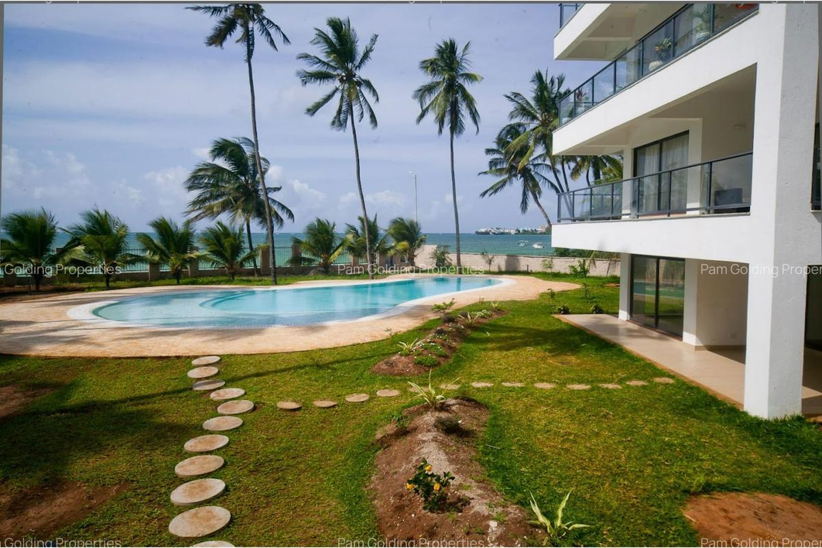 Furnished 3 Bed Apartment with Swimming Pool in Bamburi - 5