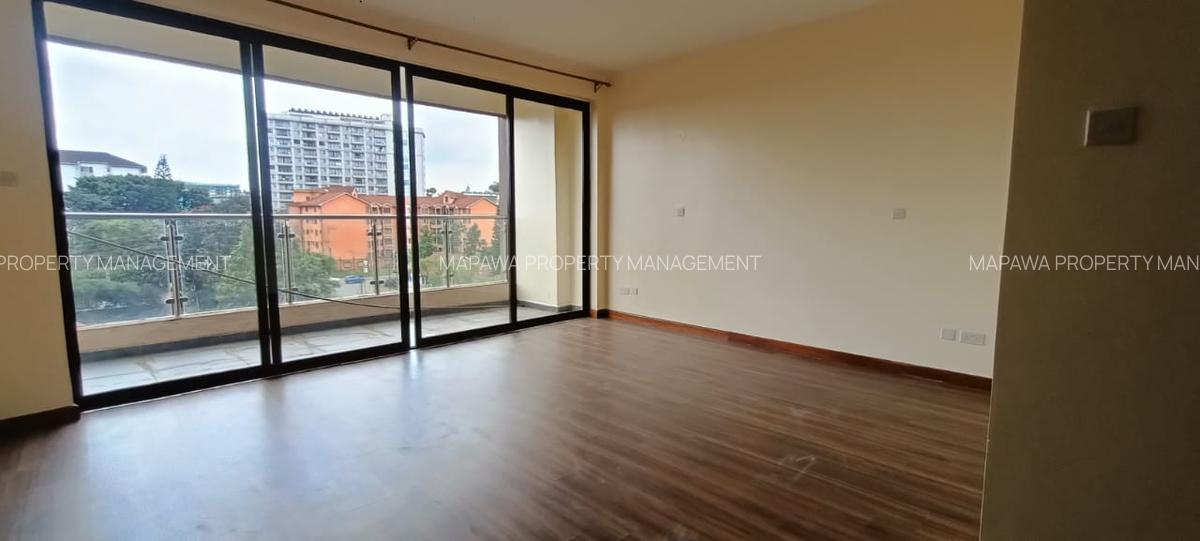 3 Bed Apartment with En Suite in Kileleshwa - 11