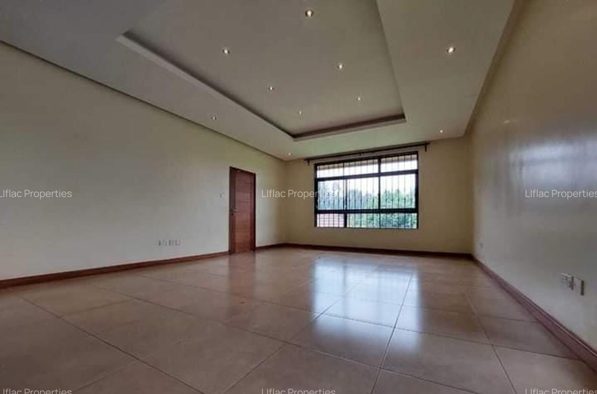 4 Bed Townhouse with En Suite in Runda - 12