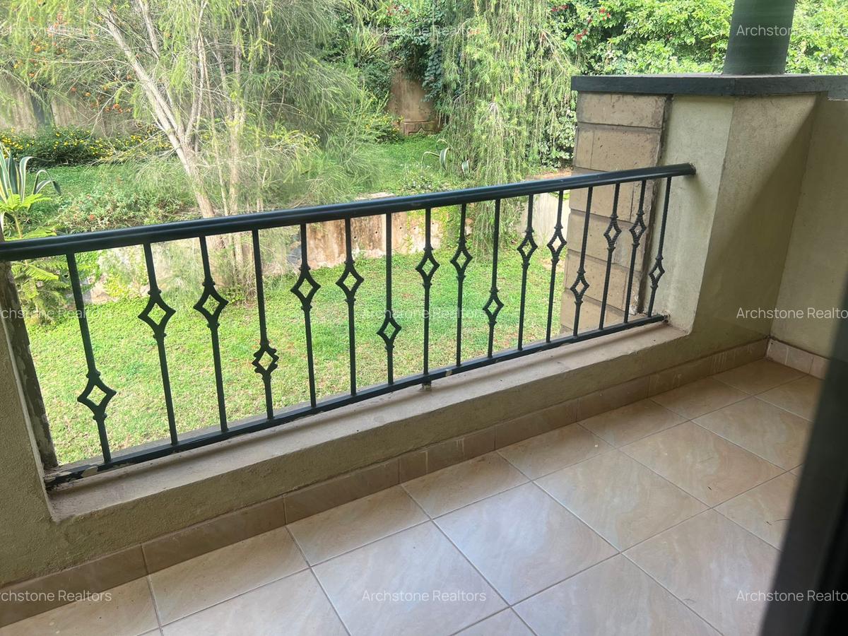 4 Bed Townhouse with En Suite in Kitisuru - 8